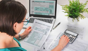 Nyugdíj-előtakarékosság adóbevallás 2026: így kell az adót visszaigényelni