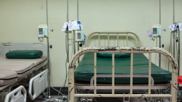 Tele a hócipőnk az egészségüggyel, a magán meg méregdrága – ez lehet a megoldás