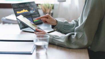 Milliós különbségek is lehetnek a nyugdíjbiztosítások haláleseti térítésében