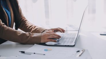 Szépek a hozamok, de kevés fiatal választja az önkéntes nyugdíjpénztárakat