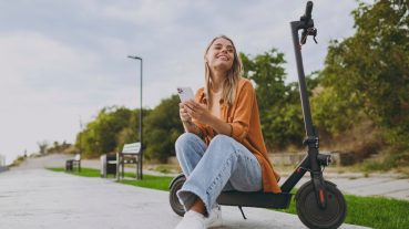 Káosz uralkodik a rollerbiztosításoknál, pedig 3 hónapja kötelező