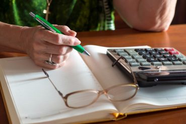 Mennyit fizet a biztosító, ha megtakarítás közben halsz meg?